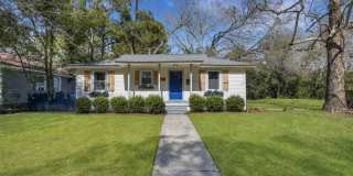 Charming 3BR Home with Outdoor Space Near Downtown Savannah Gallery 1