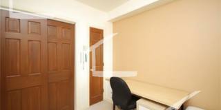 Charming 3 Bedroom-No Broker Fee Gallery 8