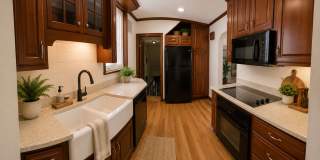 3 Bed 1 Bath in Rochester PA Gallery 1