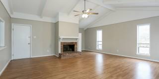 5425 Randolph Road Gallery 5