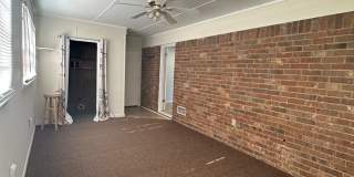 3 bedroom home near Wire Park Gallery 17