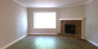 2141 Selwyn Avenue Gallery 3