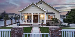 150 Pinal Avenue - A Gallery 1