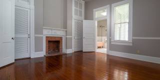 2/2 Large house on Jackson st Gallery 8