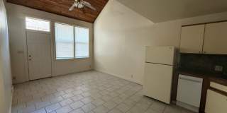 Great Move in Studio. Ready to be your new Home at an affordable price and great location. Gallery 12