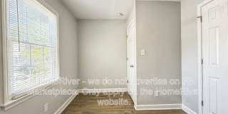 2408 Hart St Gallery 13