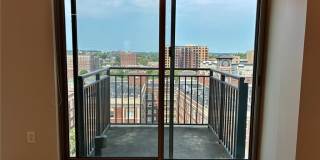 4909 Laclede Avenue Gallery 10