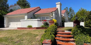 Gorgeous Single Story Home in The Coveted Valencia Summit Community! Gallery 1