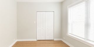 4837 North Wolcott Ave. Apt. Gallery 6