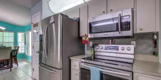 8513 Beach Road Gallery 22