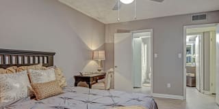 The Flats @ 1885 Apartments Gallery 3