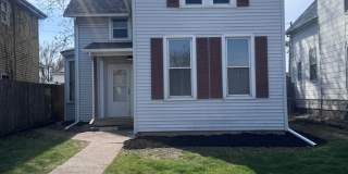Remodeled 4 Bedroom 1 Bathroom Home Gallery 3