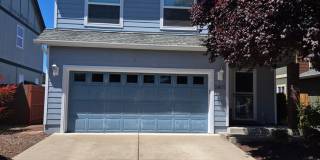 Cat Pet Friendly 3 Bed / 2.5 Bath Home Near I-5 in Albany, OR Gallery 1