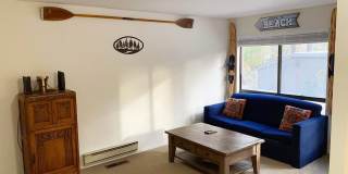 3 Bedroom Condo w a Summer Pool - Blocks from Incline Beach!! Gallery 7