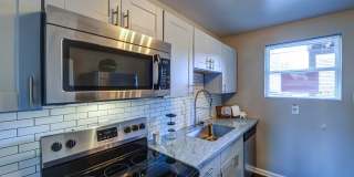 1837 Grayland Avenue - B Gallery 14