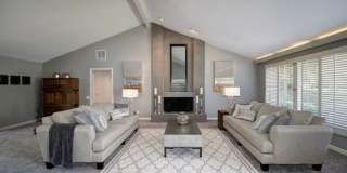 Elegant Fully Renovated 3/3 in Fair Oaks! Gallery 7