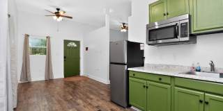 Charming 1BR ADU Near Uptown Charlotte Gallery 6