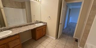 2-Story Townhome Gallery 33
