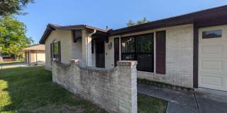 Leon Valley Gem!! Gallery 5