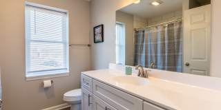 1329 Riverdale Dr Gallery 19
