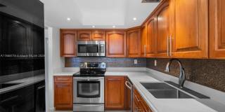 290 174th St Gallery 6