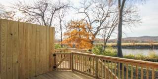 Lovely rental in Nashville with great views of the Cumberland River! Coming Soon! Lovely rental in Nashville with great views of the Cumberland River! Coming Soon! Gallery 17