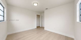 1670 W 42nd St Gallery 30