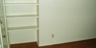 Cottonwood Gallery 7