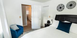 2708 S Rogers - FULLY FURNISHED!! Gallery 14