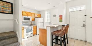 Charming and Spacious 4-Bedroom, 3-Bathroom Fully Furnished Townhome  in the Sought-After Venetian Bay Villages Community Gallery 15
