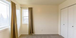 Beautiful 3 bed/2.5 bath single family home w/attached 2 car garage Gallery 30