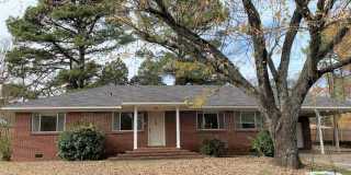 Come take a look at this home on a convenient corner lot Gallery 1