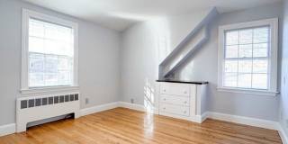 40 Walter Street unit: 1 Gallery 19