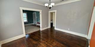 Room in 2 Bedroom Home at Avant Ave Gallery 5