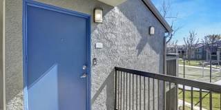 The James Apartments Gallery 67