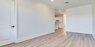 New Construction Upscale Single Story Townhome in Gated Community Gallery 17