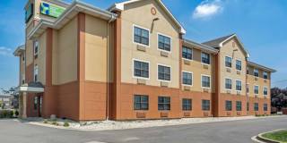 Chicago - O'Hare Gallery 7