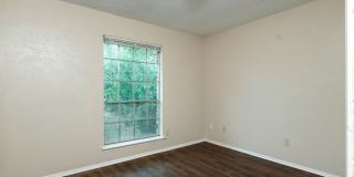 Awesome 3 Bedroom house in Anderson Mill with 2 Car Garage! Gallery 12