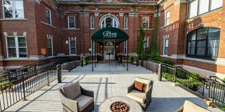 The Grove Gallery 23