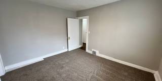 Upstairs 2-Bed, 1.5-Bath Duplex Gallery 11