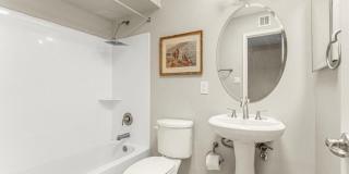 1702 E GAYLON Drive Gallery 12
