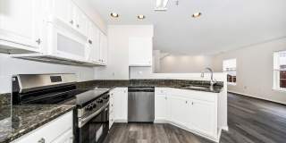 4960 CLARENDON Terrace Gallery 19