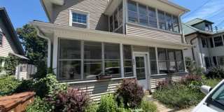 887 Howe Ave = Shelton Gallery 1