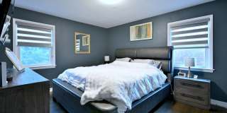 2307 Edna Avenue Gallery 21