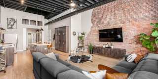 The Lofts at 44 Gallery 12