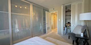 4545 Wornall Road Gallery 13