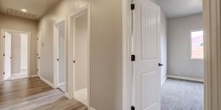 3 Bed, 2 Bath, 2 Car Garage For Rent. Pet Friendly Gallery 21