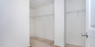 Spacious End-Unit Townhome for Rent in Meridian Crossing – 3BR, 4BA, 2-Car Garage. $3,095.00/month Gallery 17