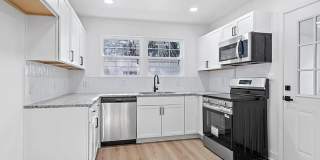 Adorable Fully Updated Charmer! Gallery 12