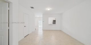 441 NE 4th Ln Gallery 4